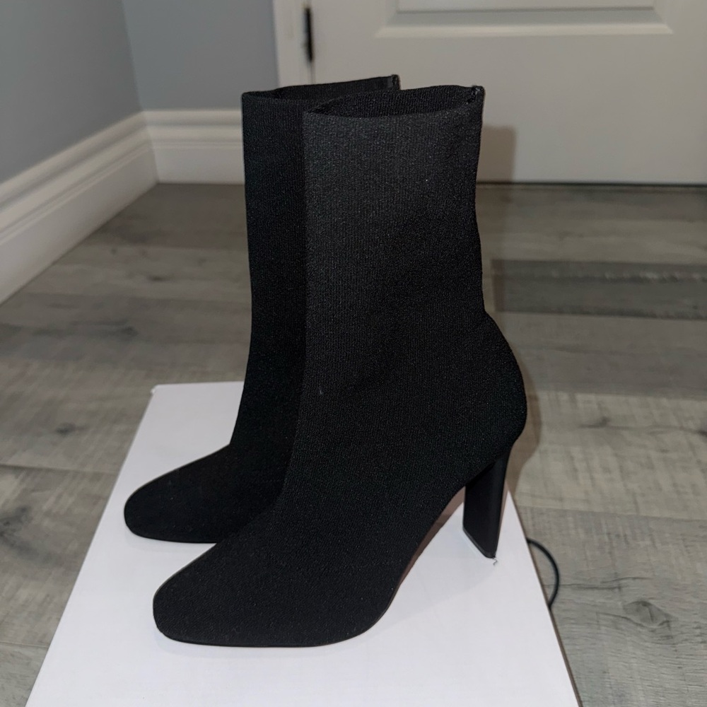Elegant Black Women's Ankle Boots